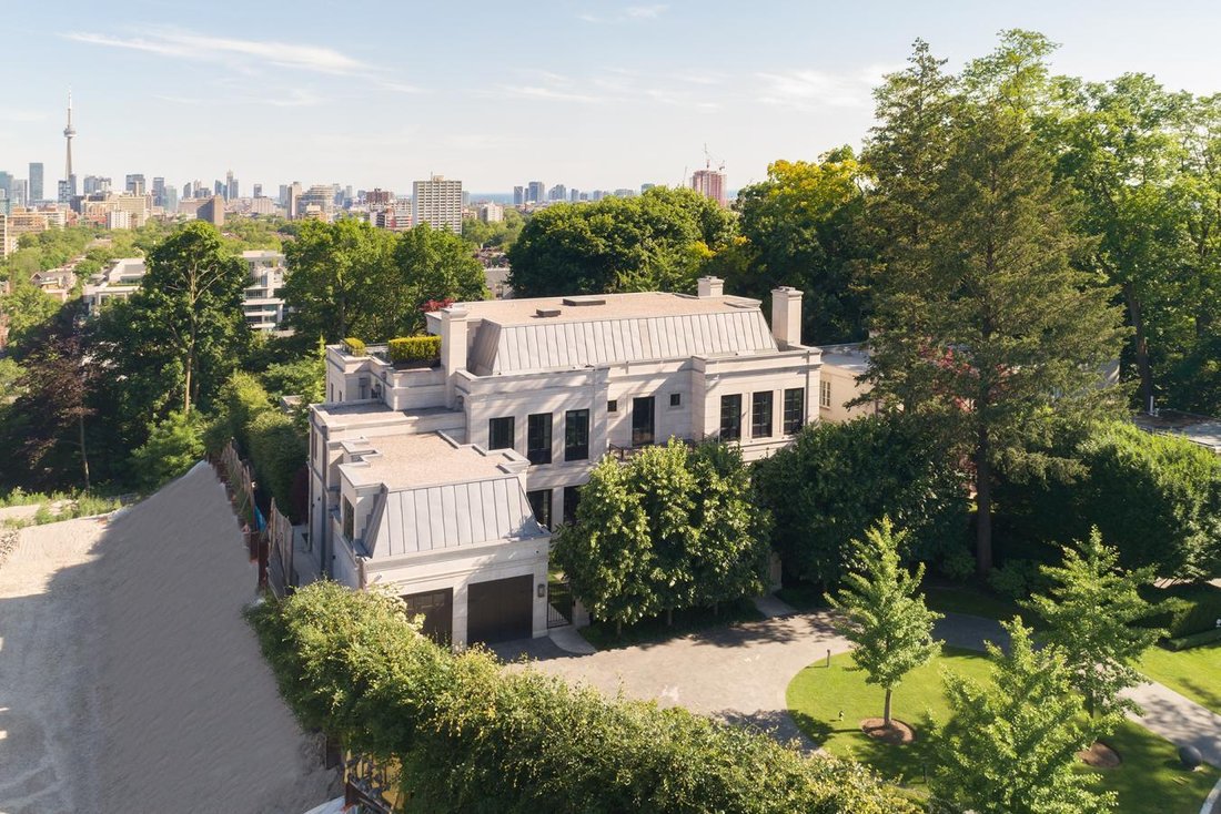 House in Toronto, Ontario, Canada 1 - 15328659