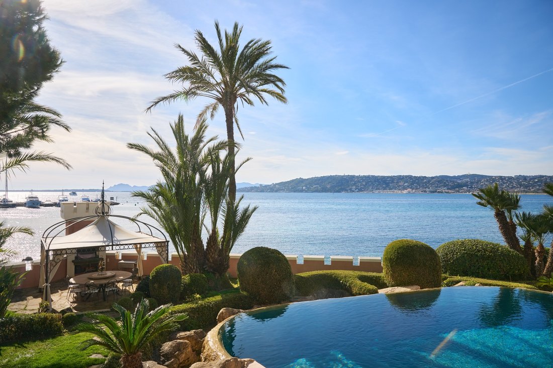 Maison à Antibes, Provence-Alpes-Côte d'Azur, France 3 - 15289764