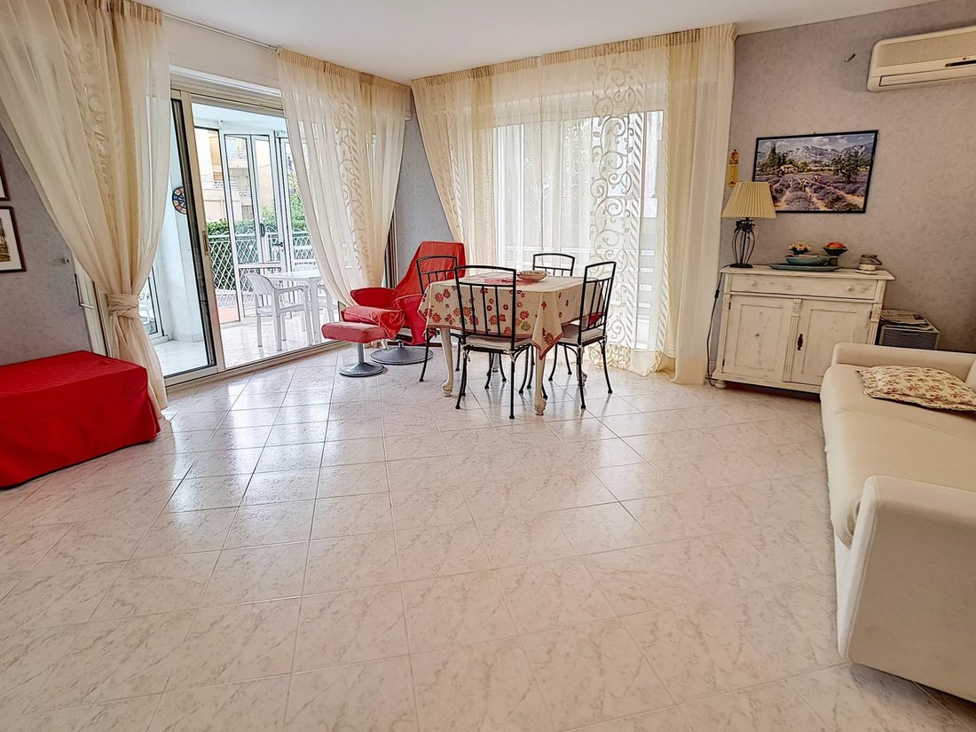 Apartment in Juan les Pins-Gallice, Antibes, France 4 - 15324151