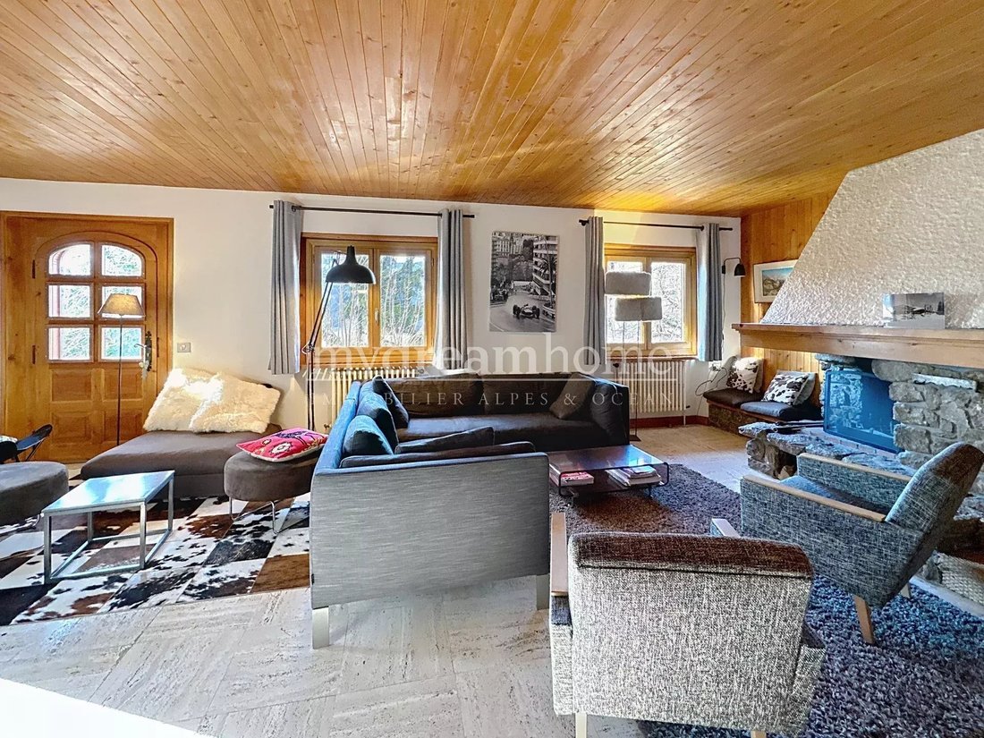 Chalet in Crest-Voland, Auvergne-Rhône-Alpes, France 4 - 15329873