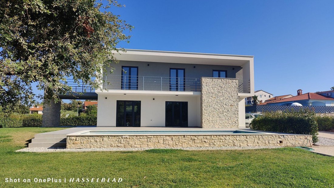 Villa in Porec, Istria County, Croatia 2 - 14627945
