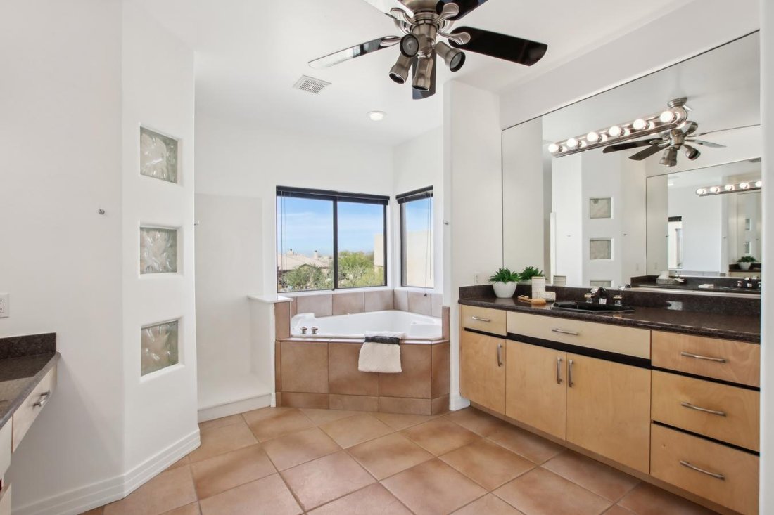 House in Goodyear, Arizona, United States 4 - 15328643