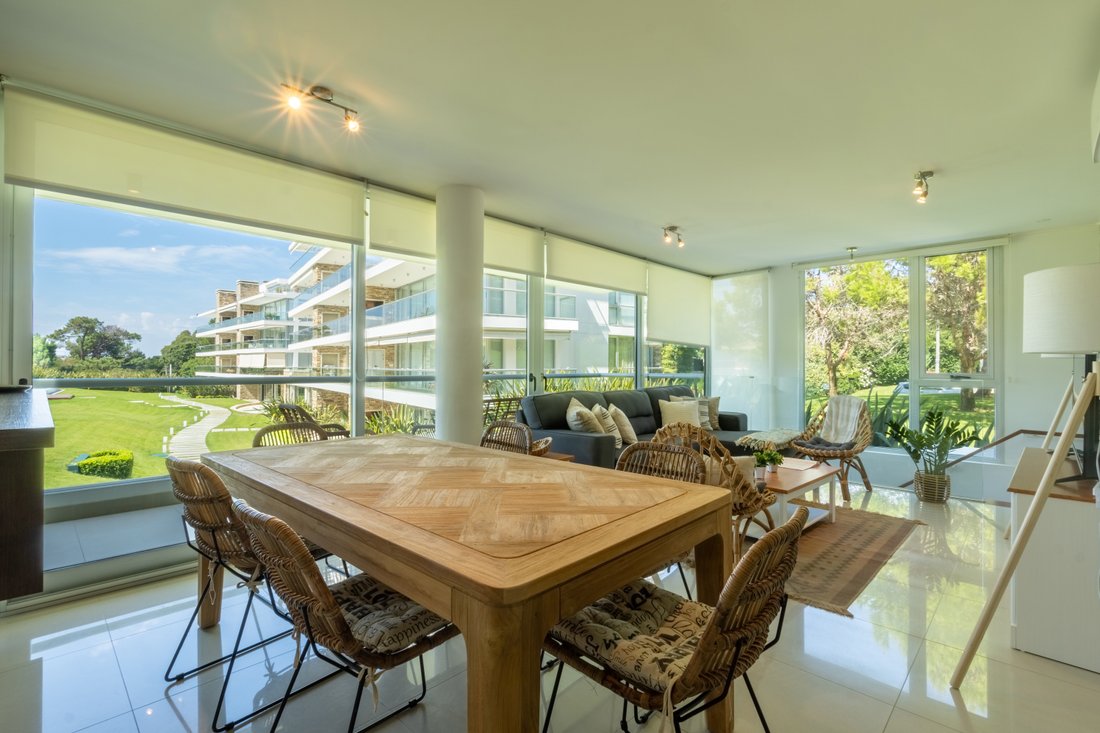 Apartment in Punta del Este, Maldonado Department, Uruguay 3 - 15328251