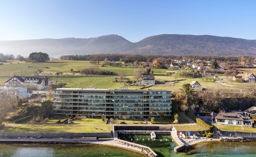 Maisons de luxe avec plage privée à vendre en La Grande Béroche ...