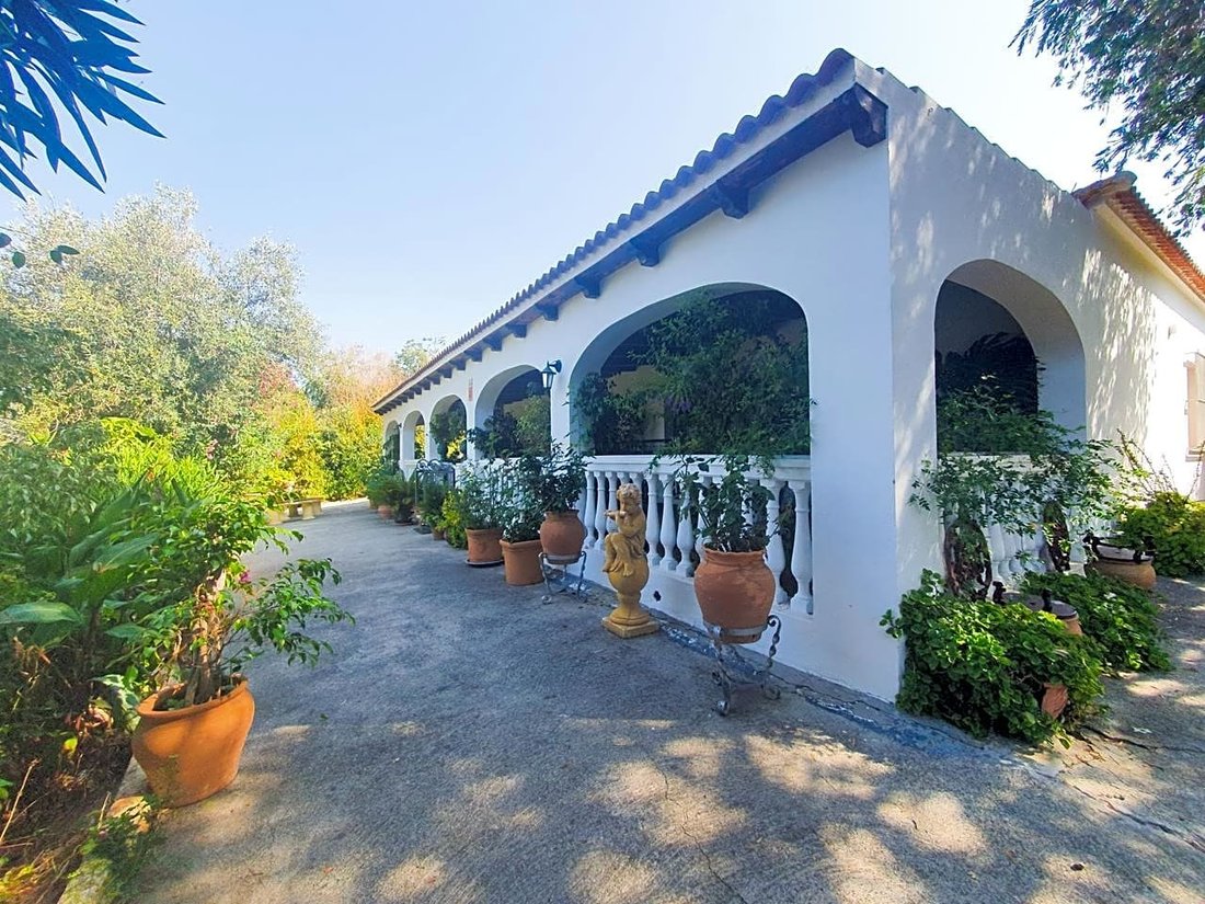 Country House in San Martin del Tesorillo, Andalusia, Spain 3 - 15328129