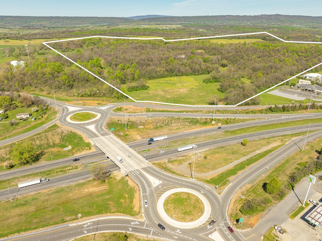 Land in Bunker Hill, West Virginia, United States 2 - 15330641