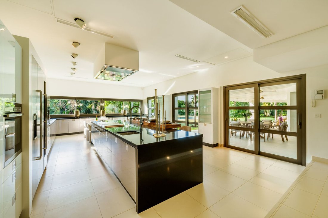 Villa à Nueva Andalucia, Marbella, Espagne 3 - 15331225