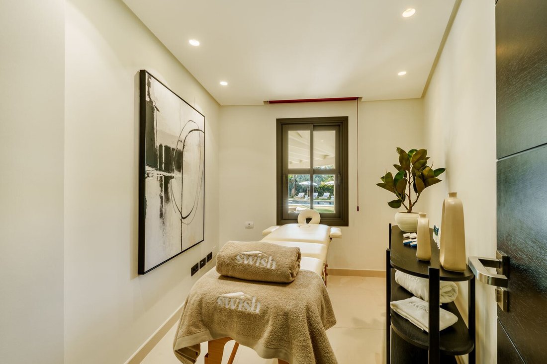 Villa à Nueva Andalucia, Marbella, Espagne 5 - 15331225