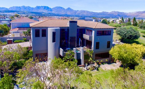 House in Cape Town, Western Cape, South Africa 1