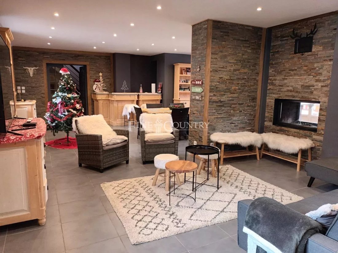 Chalet in Allos, Provence-Alpes-Côte d'Azur, France 4 - 15116892