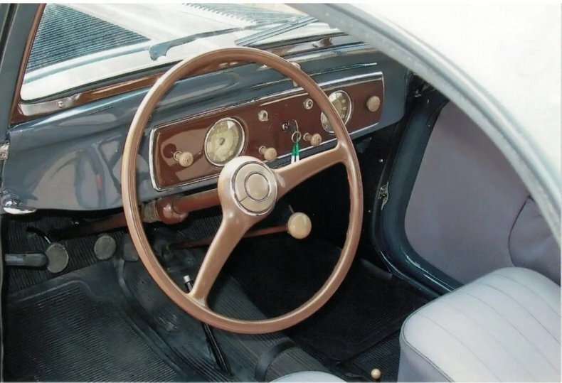 Coupe in Glendale, United States 5 - 15331196