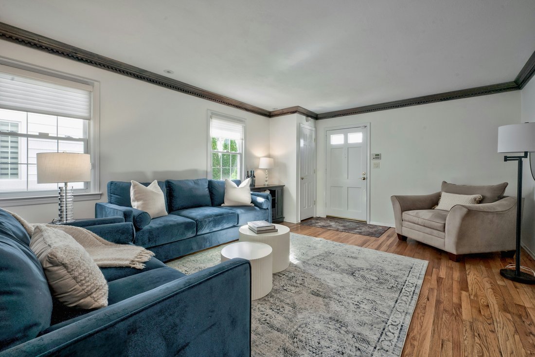 House in Port Washington, New York, United States 4 - 15332317