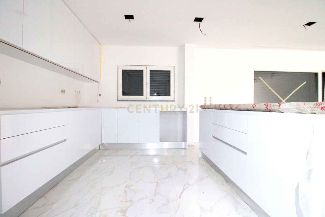 Villa in Quinta do Anjo, Setubal, Portugal 1 - 14795476