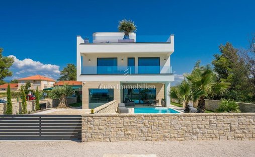 House in Opcina Razanac, Zadar County, Croatia 1