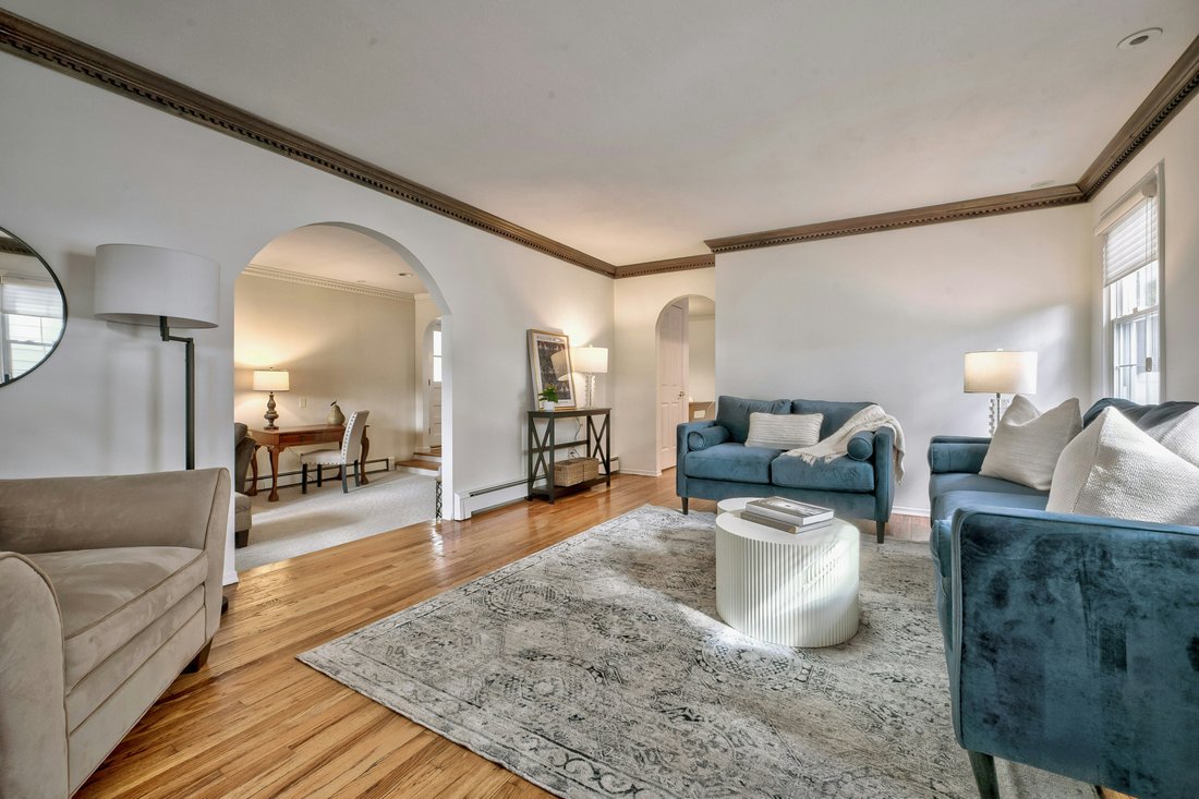 House in Port Washington, New York, United States 1 - 15332317