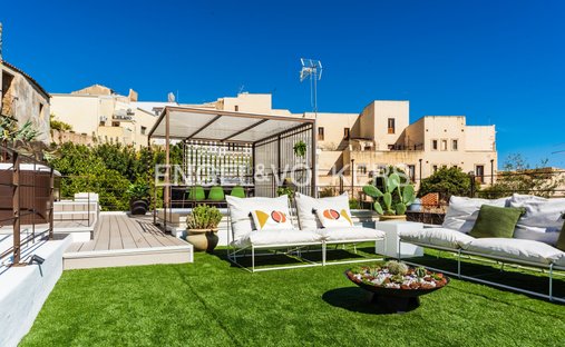 Townhouse in Center, Noto, Sicily 1