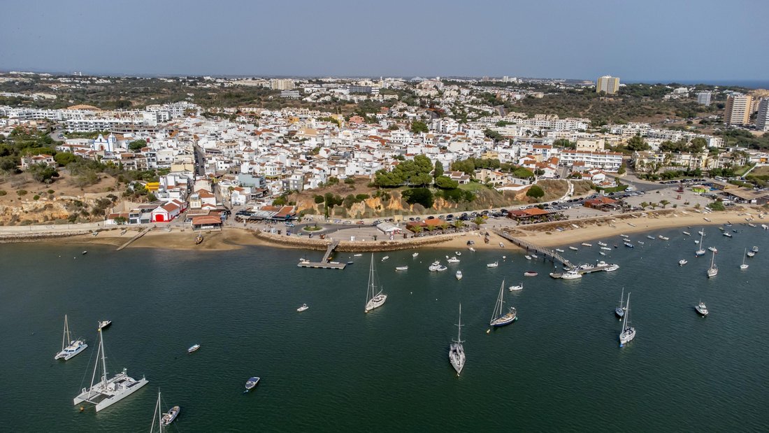 Villa in Alvor, Algarve, Portugal 1 - 13248206