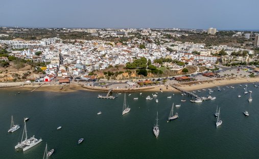 Villa in Alvor, Algarve, Portugal 1