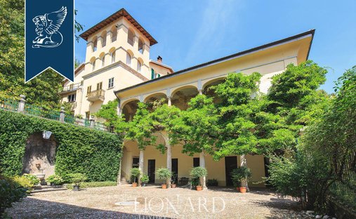 Villa in Castello Cabiaglio, Lombardy, Italy 1