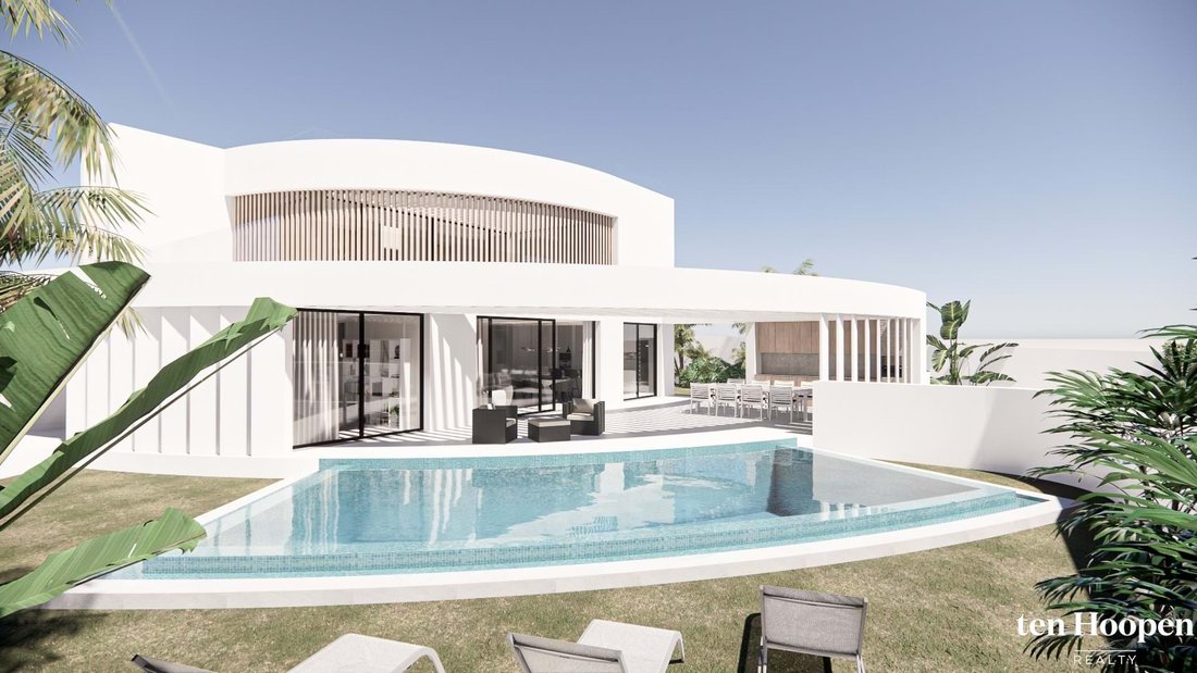 Villa in Praia da Luz, Algarve, Portugal 1 - 15335380