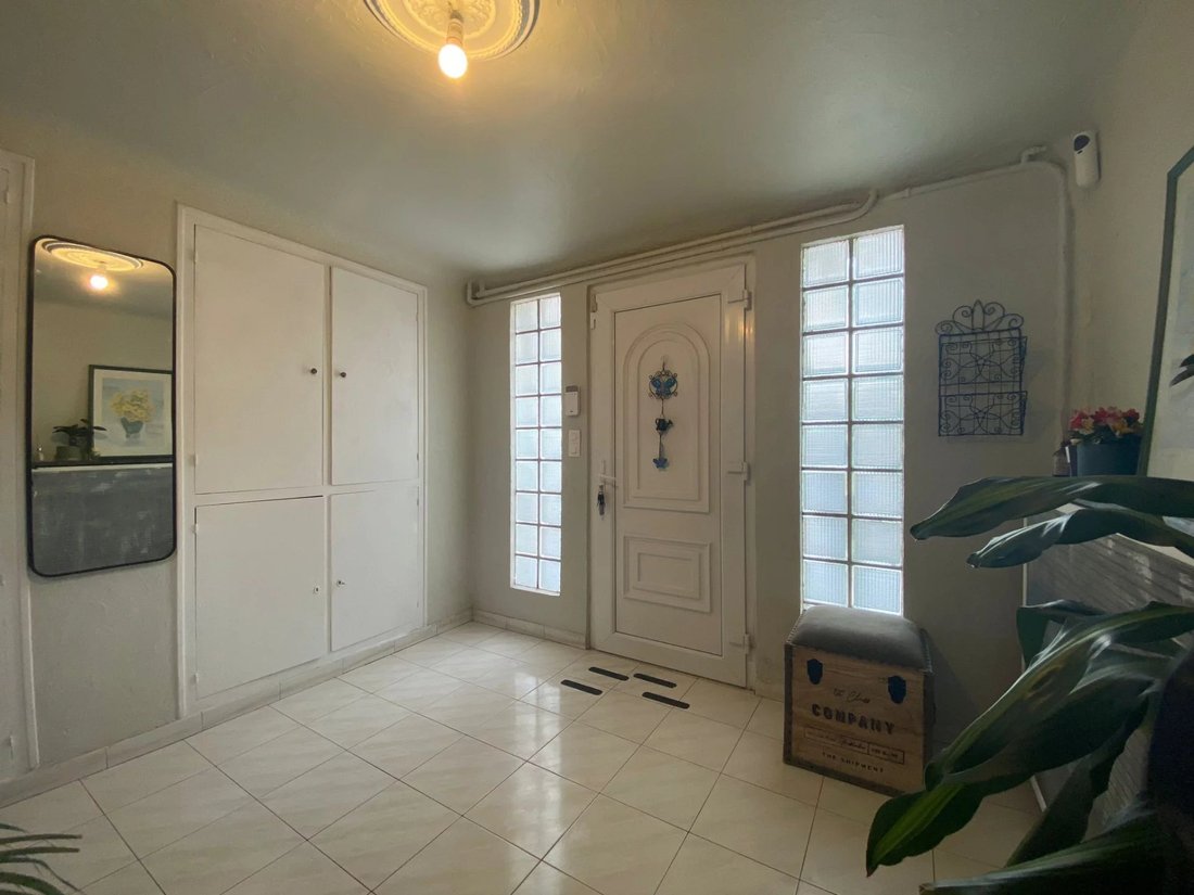 House in Ormesson-sur-Marne, Ile-de-France, France 2 - 15337446