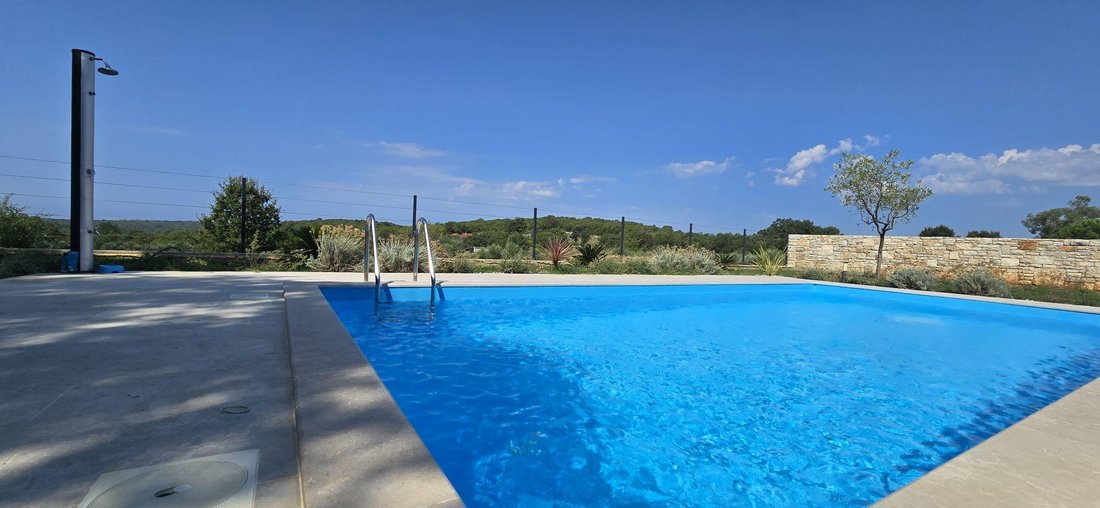 Villa in Rovinj, Istria County, Croatia 2 - 15339267