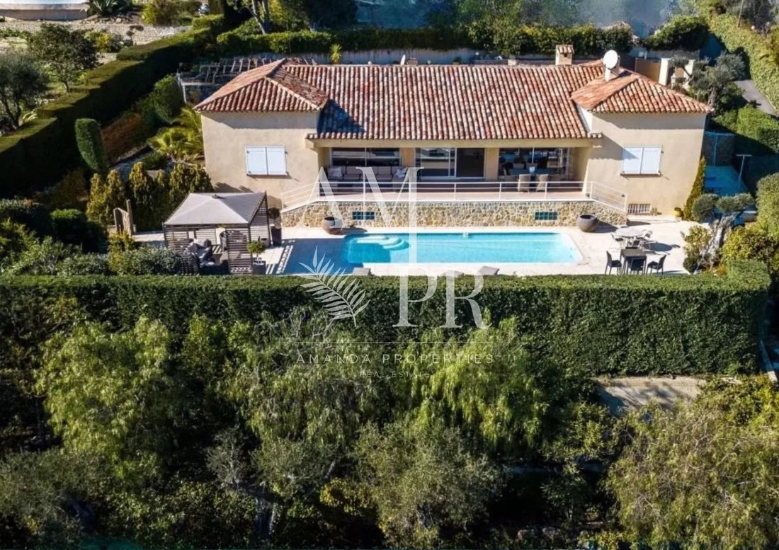 Villa in Cannes, Provence-Alpes-Côte d'Azur, France 4 - 10877345