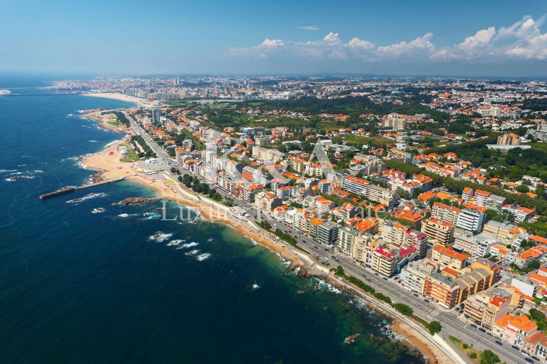 Apartment in Aldoar, Foz do Douro e Nevogilde, Porto District, Portugal 3 - 15338861