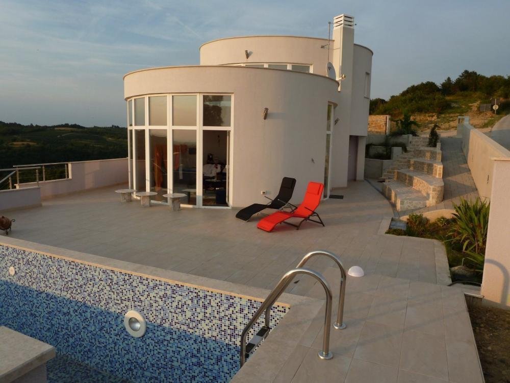 Villa à Momjan, Istrie, Croatie 1 - 11455340