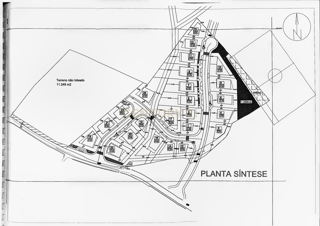 Land in Mexilhoeira Grande, Algarve, Portugal 2 - 14795726