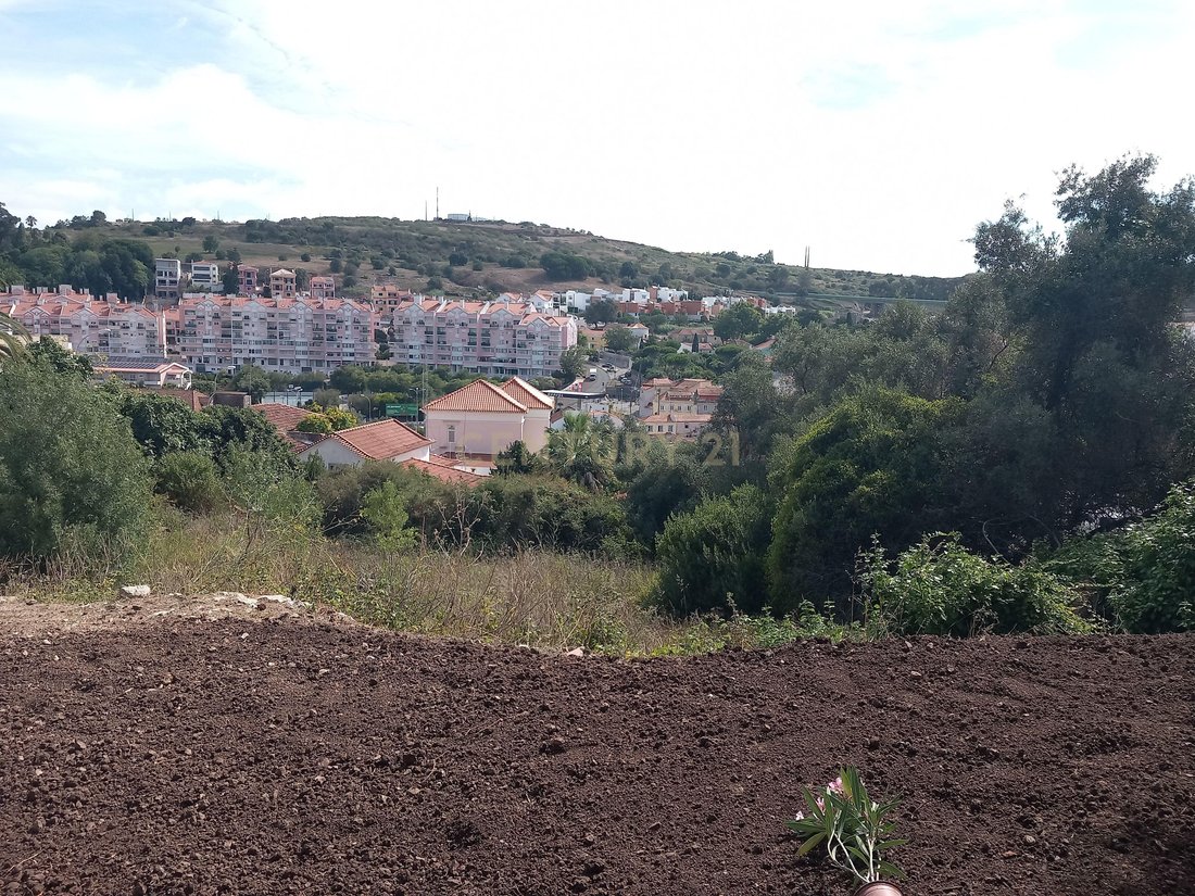 Land in Barcarena, Lisbon, Portugal 3 - 13501455