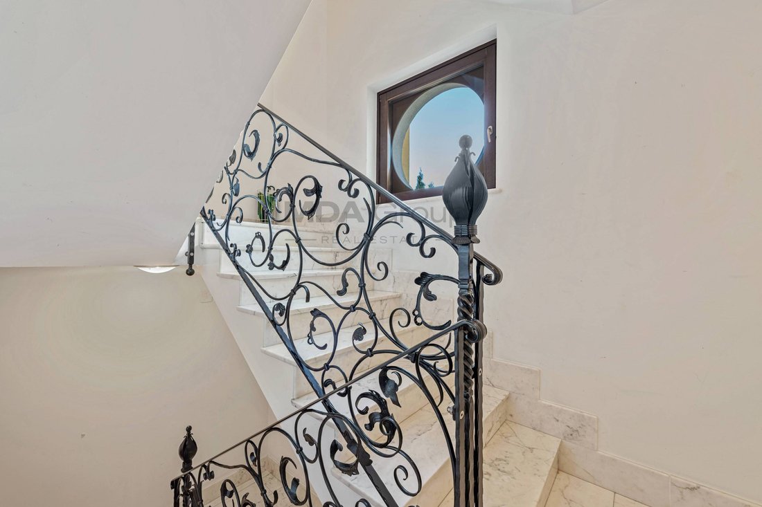 Apartment in Collina d'Oro, Ticino, Switzerland 3 - 15337966
