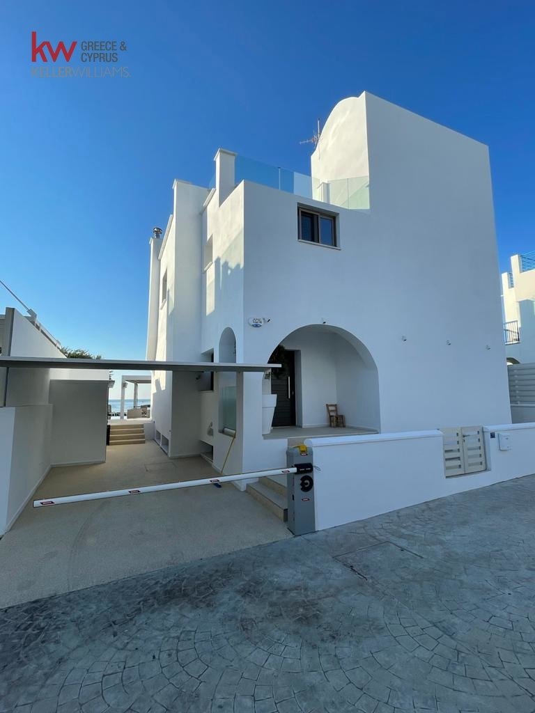 Villa in Paralimni, Famagusta, Cyprus 1 - 15339009