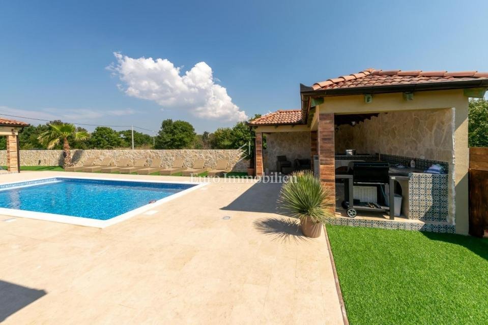 House in Opcina Policnik, Zadar County, Croatia 4 - 13773427
