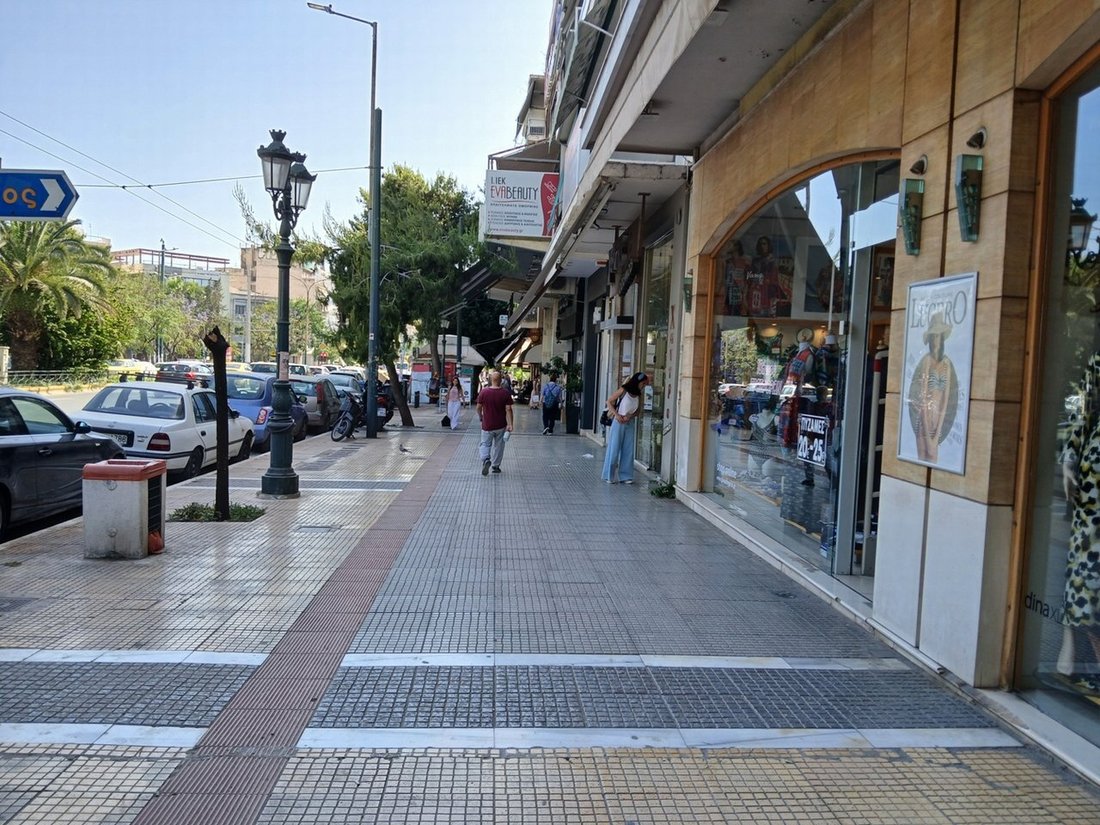 Altro in Kallithea, Attica, Grecia 2 - 15336891