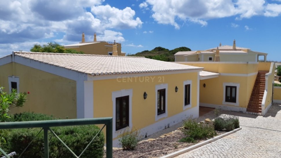 Villa in Praia da Luz, Algarve, Portugal 4 - 12255987