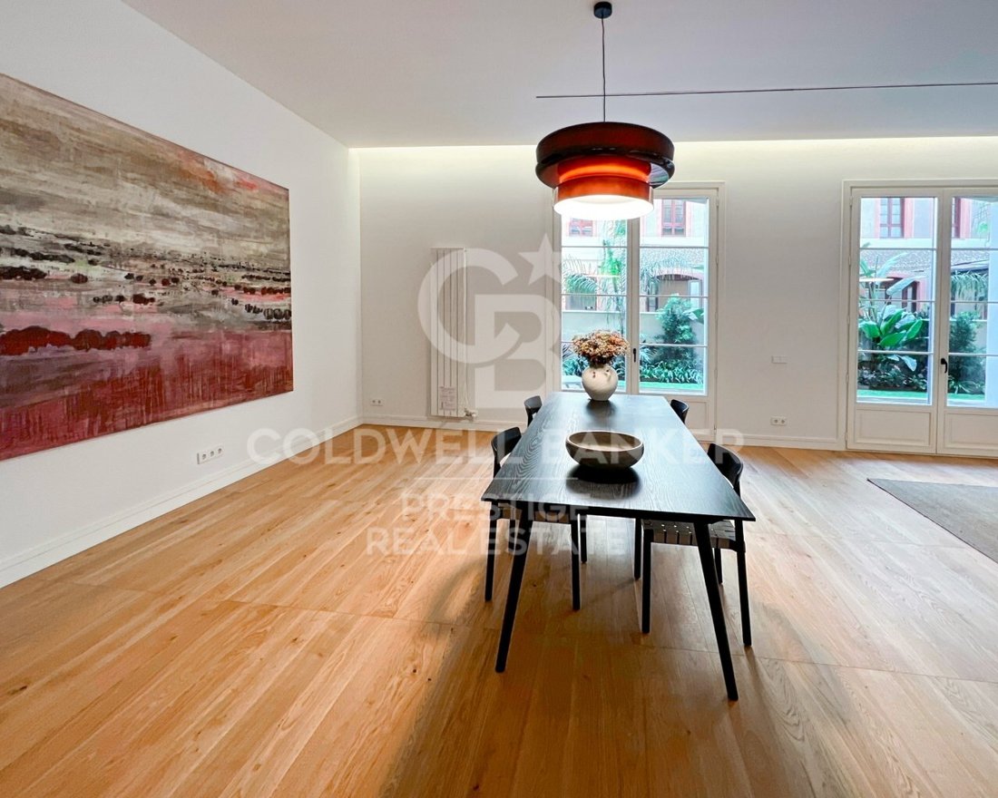 Apartment in Eixample, Barcelona, Spain 4 - 11952539