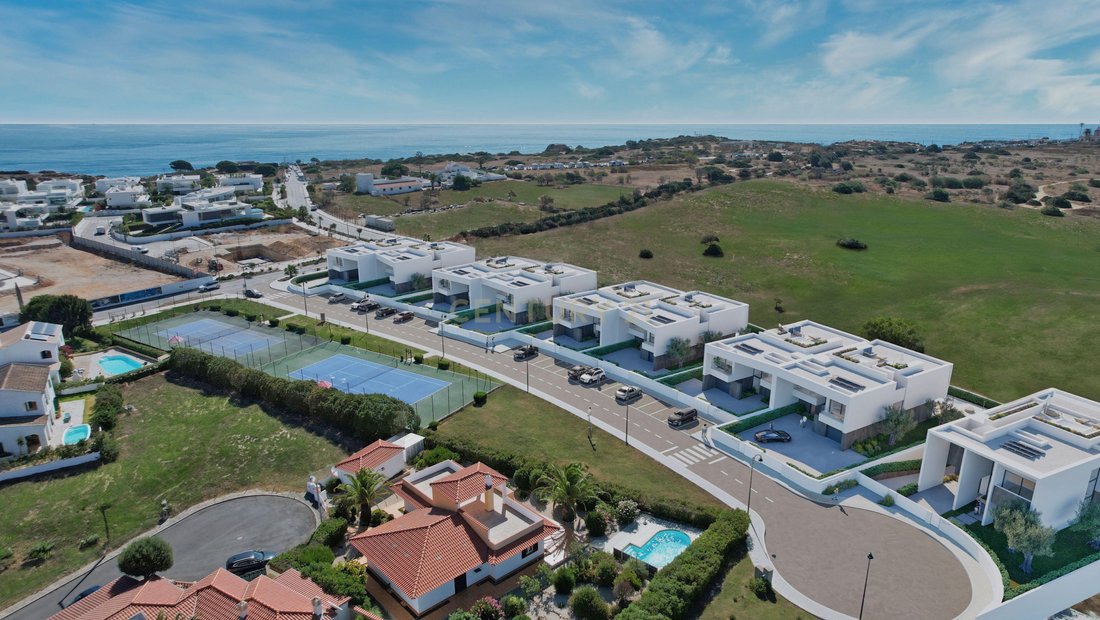 Villa in Sao Goncalo de Lagos, Algarve, Portugal 1 - 14504184