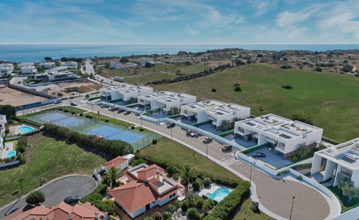 Villa in Sao Goncalo de Lagos, Algarve, Portugal 1