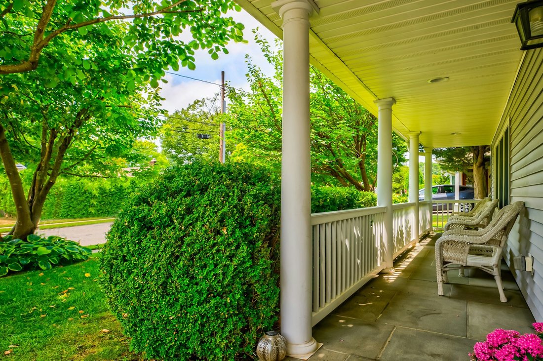House in Port Washington, New York, United States 2 - 15334930