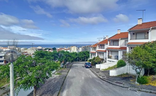Villa in Nazare, Leiria District, Portugal 1