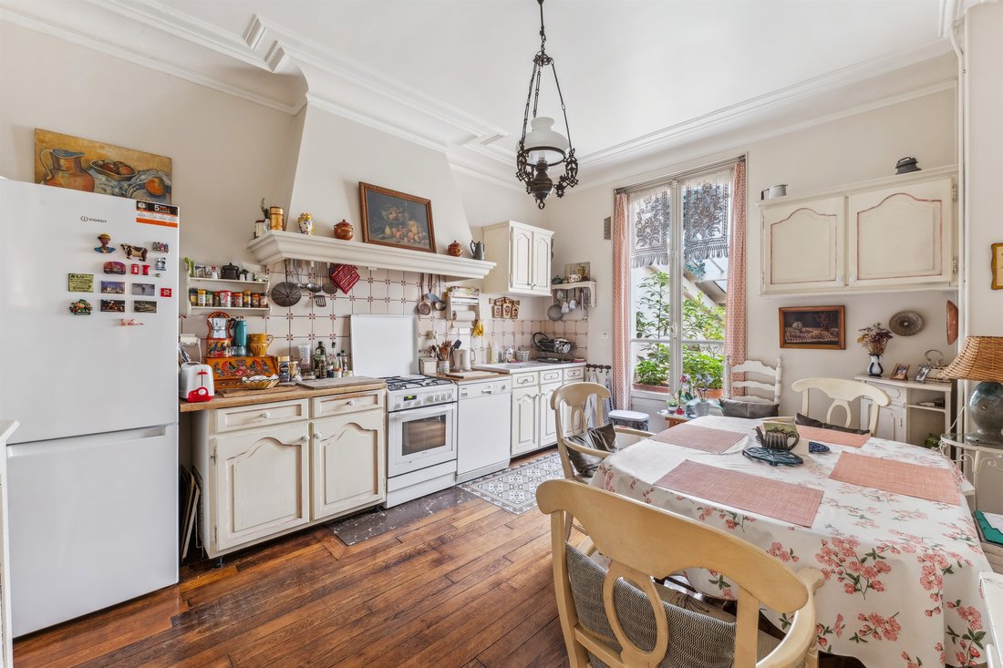 House in Cambronne-Garibaldi, Paris 15e Arrondissement, Paris 5 - 13679075