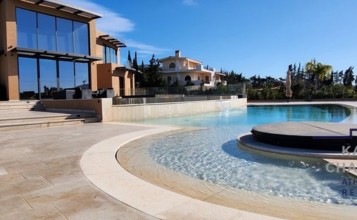 Villa in Kalyvia Thorikou, Attica, Greece 1