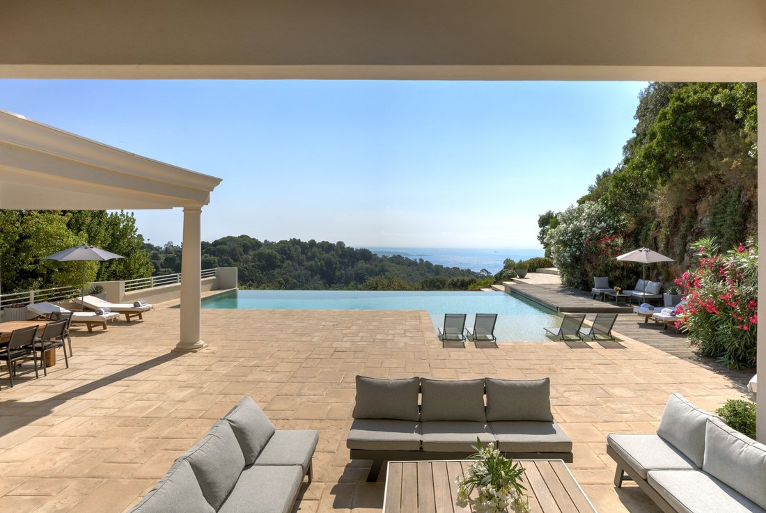 House in Saint Nicolas, Cannes, France 5 - 14584404