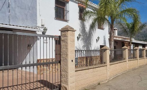 Finca in Álora, Andalusia, Spain 1