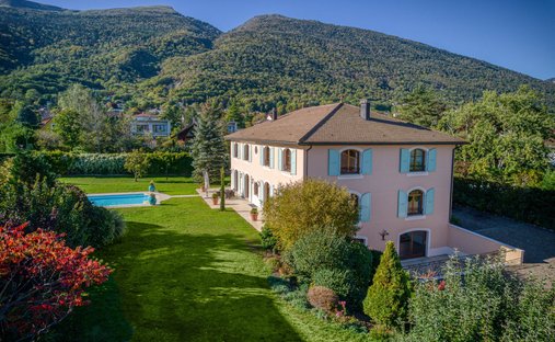 Casa a Échenevex, Auvergne-Rodano-Alpi, Francia 1