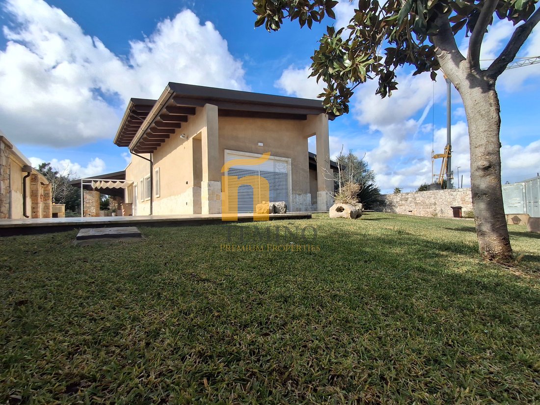 Villa in Neviano, Apulia, Italy 2 - 15340459