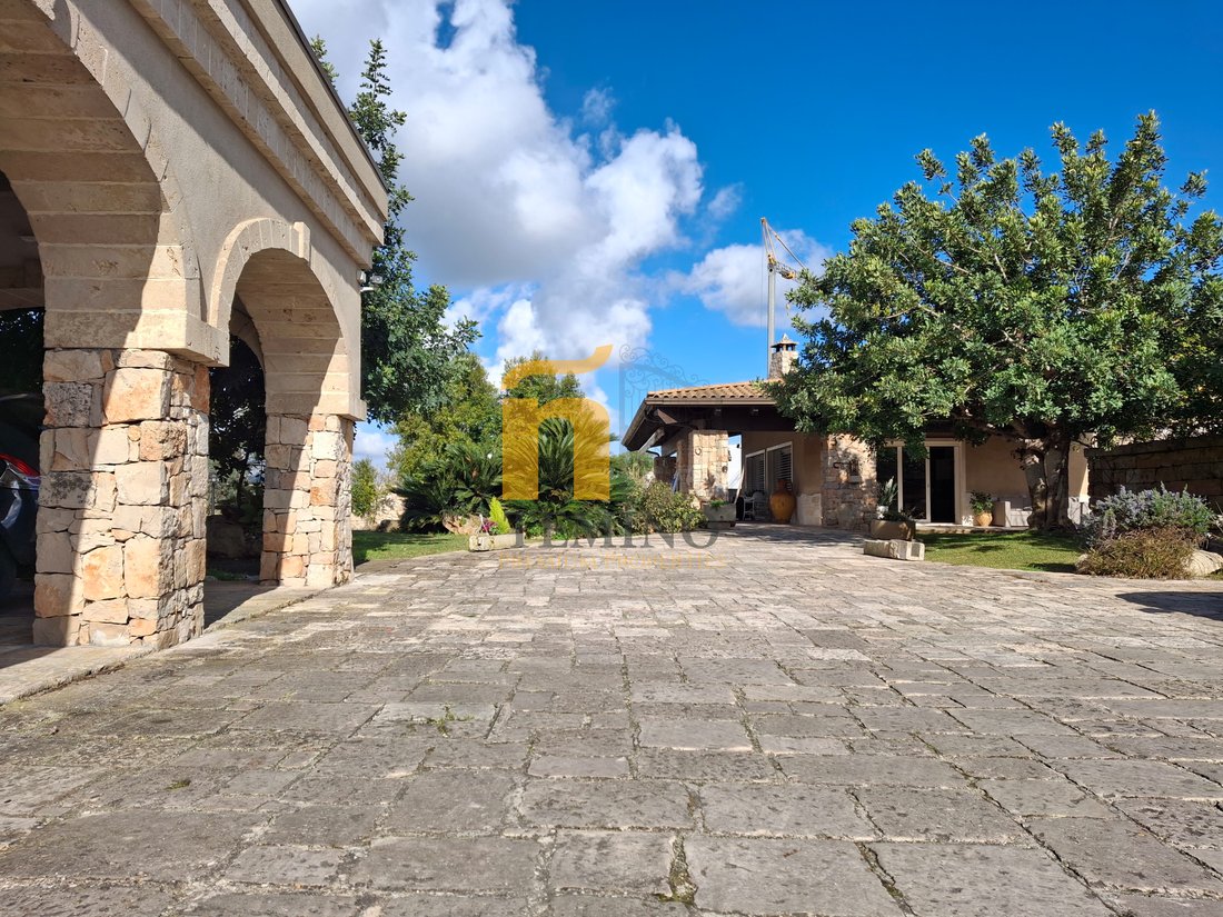 Villa in Neviano, Apulia, Italy 4 - 15340459