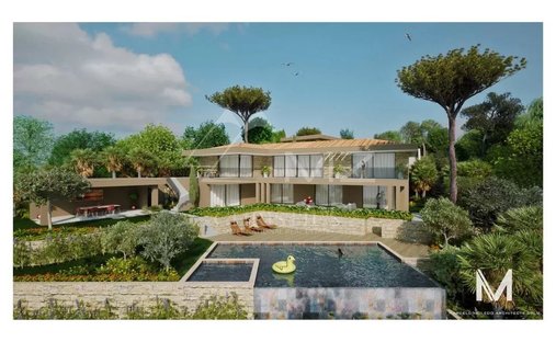 Land in Grimaud, Provence-Alpes-Côte d'Azur, France 1