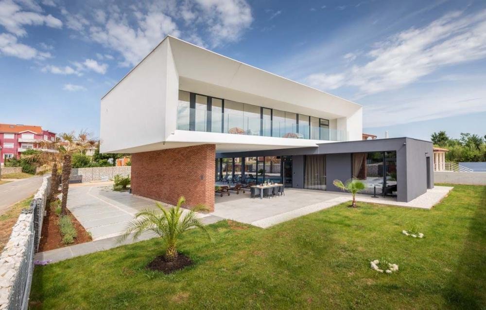 Villa in Liznjan, Istria County, Croatia 2 - 14772356